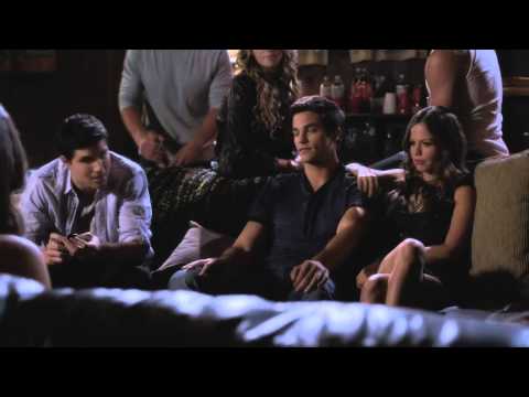 Pretty Little Liars - 03x09 - Caleb tells Hanna about the text; Aria + Spencer have a game of truth