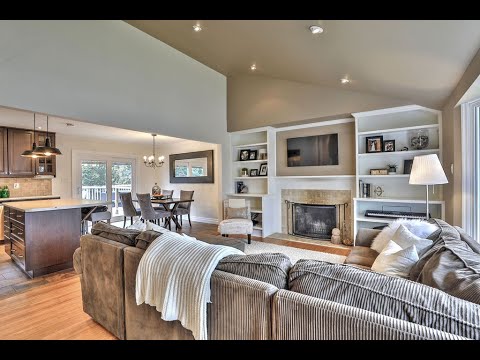 4081 Spruce Avenue, Shoreacres Burlington Homes For Sale