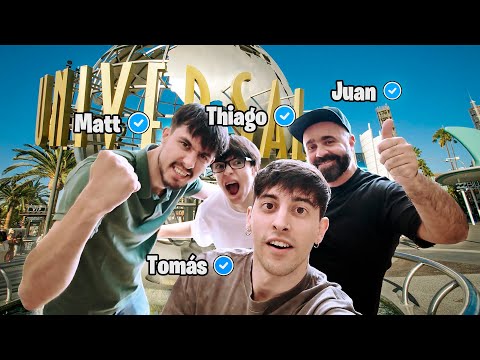 Argentinians visit Universal Studios in the U.S. for a night of terror