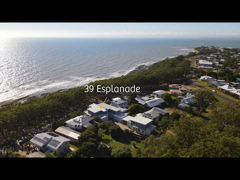 39 Esplanade, Point Vernon, QLD 4655, 3 slaapkamers, 3 badkamers, House