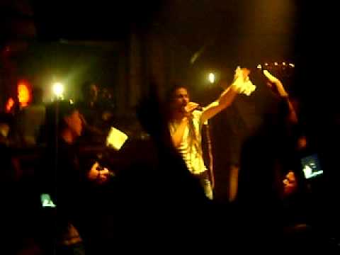 YVES LAROCK - RISE UP - LIVE