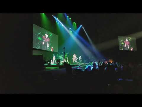 Dramarama - Haven't Got a Clue (Live Microsoft Theater - 27 January 2018)