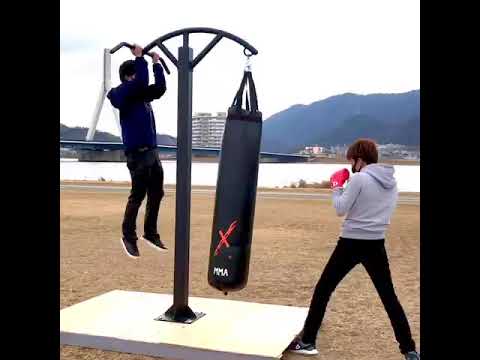 ステンレス 懸垂サンドバックポスト TOREPOS(有限会社セイコーステンレス)