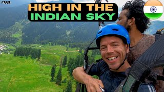 Flying high in the Indian Sky - Paragliding in Aru Valley - India Motovlog EP50