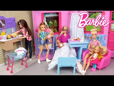 Barbie Family Meets the New Baby - Titi Toys & Dolls