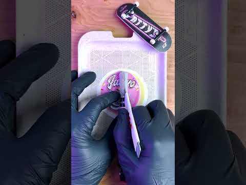 What’s inside a Hash Hole Donut? #shorts