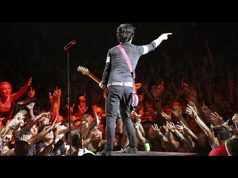 GREEN DAY - "I Fought The Law" [Live HD | Supersonic 2005]