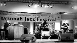 The Joey DeFrancesco Trio — Jazz Picnic in the Park