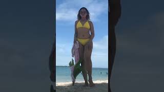 bikini TikTok be like....