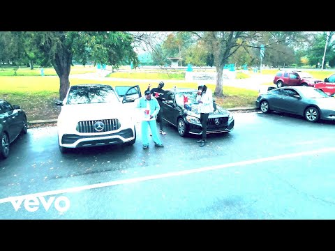 Flippa Moggela , Chronic Law - Like This (Official Video)