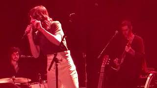 Aldous Harding - “Right Down the Line” (Gerry Rafferty cover) @ Rough Trade 4/8/2019