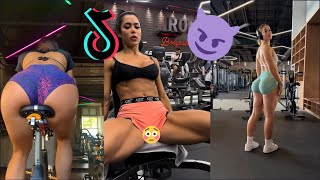 6 Minutes of Insane Gym Girls: Workout Compilation! 💪