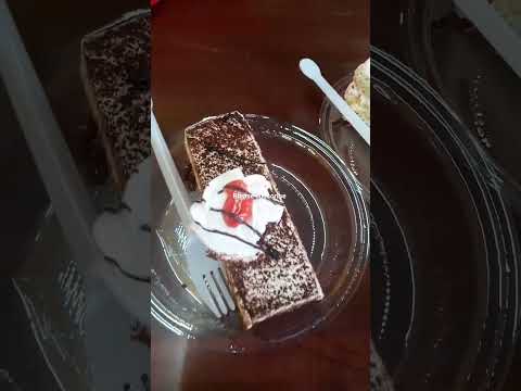 Black Forest & white forest #shortsfeed #food #shortvideos #subscribe  #cake #viral #shorts