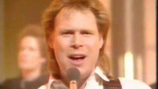 Song For Europe Preview. &quot;Make Your Dreams Come True&quot; FNAC