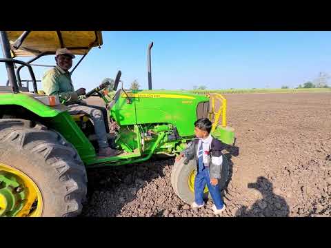 शाळेत जायच्या अगोदर tractor चालवला 😳