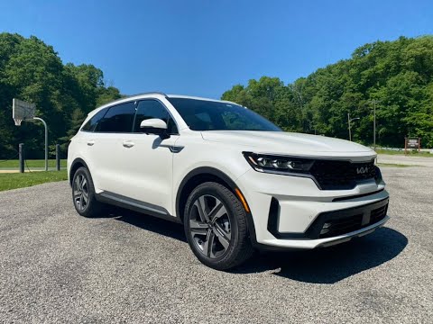 2022 Kia Sorento SX Prestige Plug-In Hybrid | Enter the Electric Kingdom