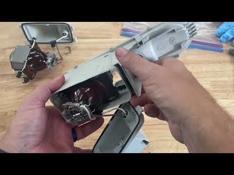 Porsche 993 - Restoring the fog lights