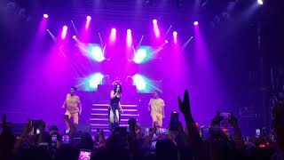 Download lagu Sola - Becky G - Sala Razzmatazz (Barcelona) #yuBeckyG mp3