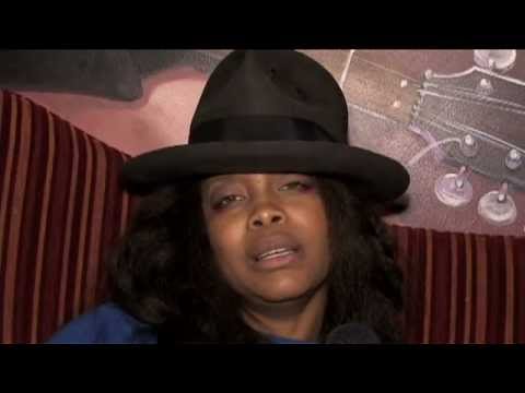 Out Da Box TV - Erykah Badu