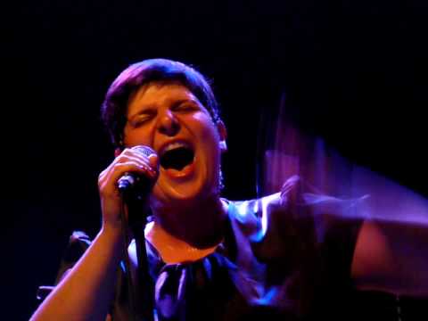 Daphné D - rien ne me ...