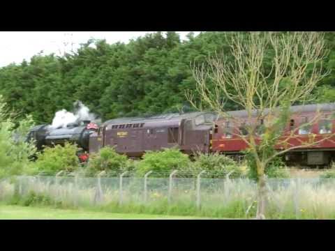 Connahs Quay 30.7.2013 - 61994 The Great Marquess (tender first) 37516 on Welsh Mountaineer