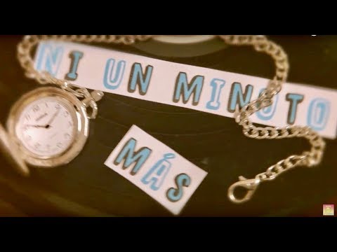 Chenoa - Ni un Minuto Más (Lyric Video)