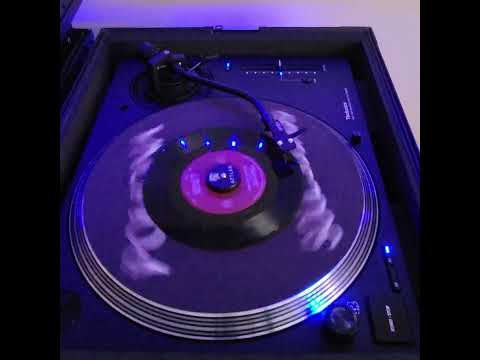 Algo Muy Profundo ~ Ralph Weeks