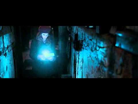 Harry Potter & the Deathly Hallows Part 1: Fake Bathilda - Nagini Attack Scene (HD)