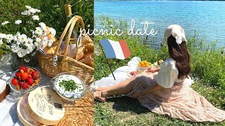 HOW TO THROW A PERFECT PICNIC DATE IN FRENCH STYLE