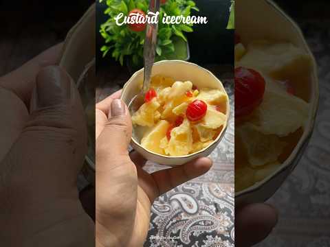 Custard ice cream 🍨#youtubeshorts #food #icecream #custardicecream #foryou  @TheNafisaChapter ￼