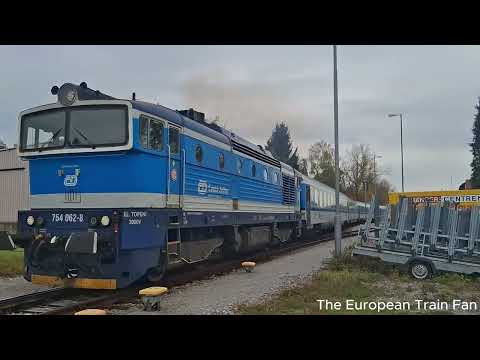 CD 754 062-8 departs Český Krumlov/CD 754 062-8 odjíždí Český Krumlov