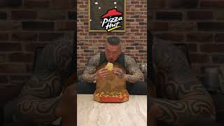 [討論] 館長臭憨鳥上發燒 八炯快300萬上不了