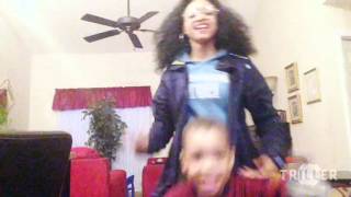 Anyway (feat. Tayla Parx) - Chris Brown - Triller