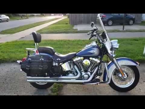 Heritage Softail Vance & Hines Big Shot Longs with V&H Quiet Baffles / V&H FuelPak / V&H Big Sucker
