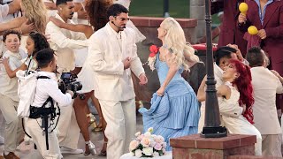 Download lagu Lady Gaga - Die With A Smile (Salsa Version Live at Bad Bunny 2026 Super Bowl Halftime Show) mp3