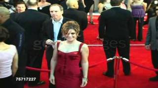 Kelly Clarkson American Music Awards 2004 | Red Carpet 3
