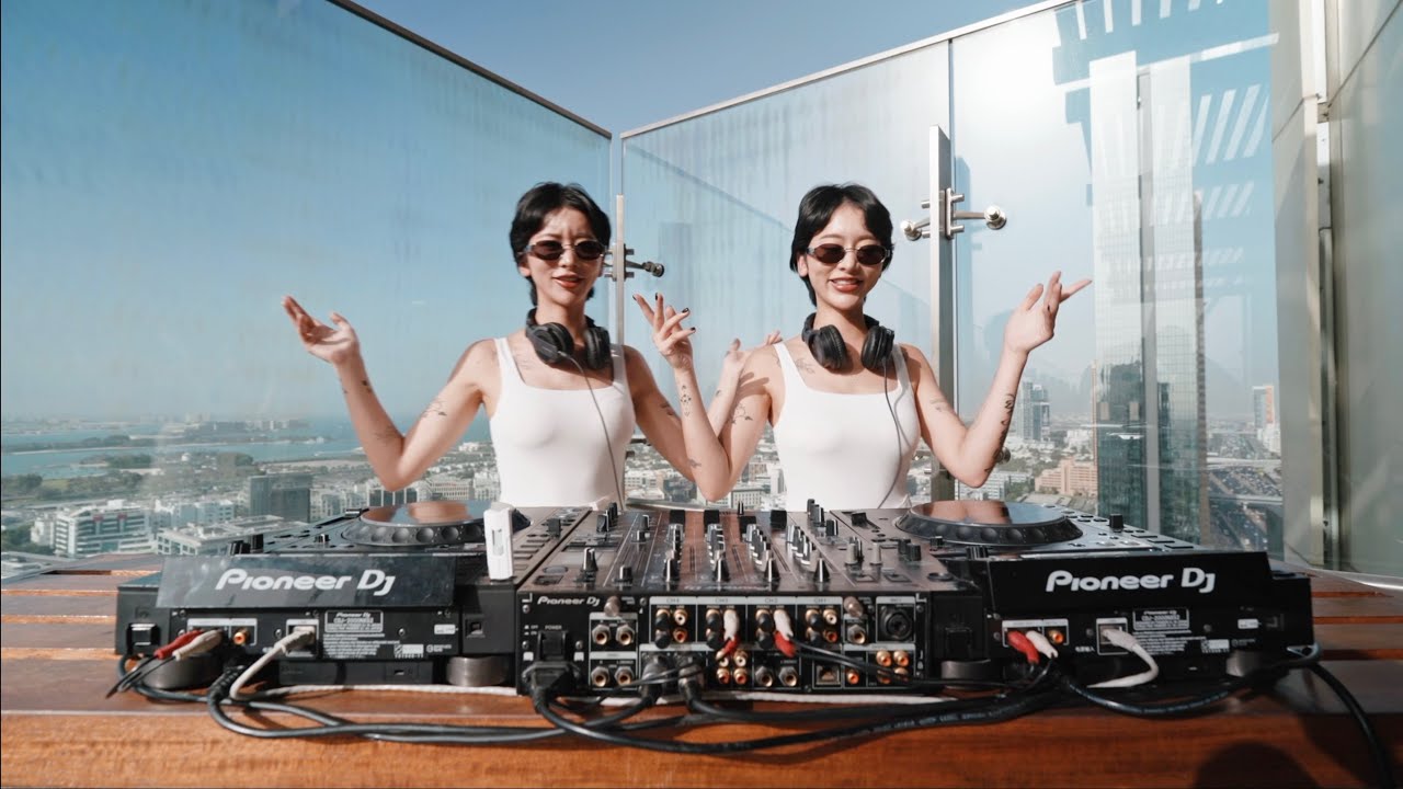 Monochrome live @Dubai 