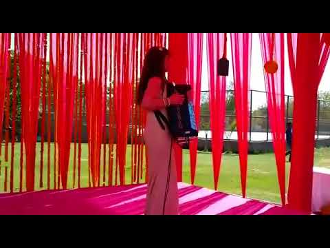 Accordion Player in India | Russian Accordion Player in Delhi, Mumbai