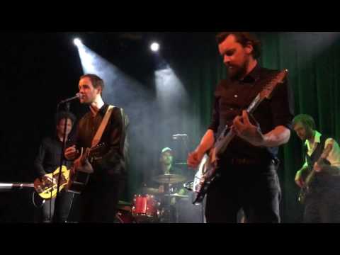 Het Zesde Metaal - Niets Doen Is Geen Optie (Live @ Paradiso, Amsterdam)