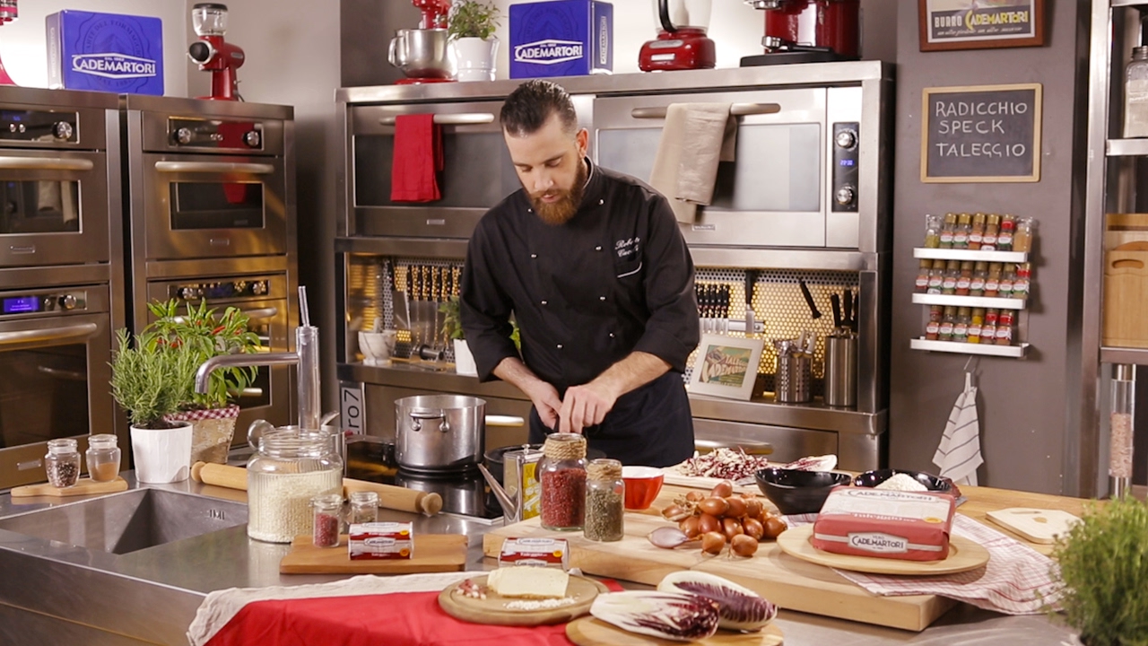 Watch Now Cademartori Ricetta - Risotto con radicchio speck Taleggio Cademartori Ricetta - Risotto con radicchio speck Taleggio