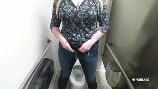 Download lagu cewek kencing berdiri mp3 Download lagu cewek kencing berdiri mp3