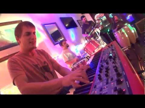 HumpDayFunkDay 2012-12-06 t1 "Dreams" B.R.Y.A.C Restaurant - Bridgeport,CT [3cam-HD]