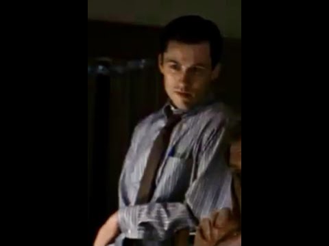 afbeelding Witness To The Mob 1998 TV movie trailer -  Jeffrey Donovan, Nicholas Turturro and Tom Sizemore