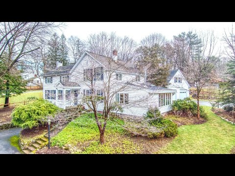 35 Wilson Road, Bedford, MA 01730