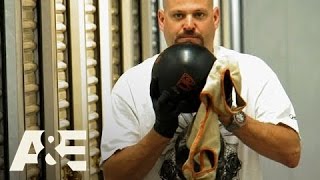 Storage Wars: Jarrod Bowls A Lucky Strike (Season 5, Episode 24) | A&amp;E
