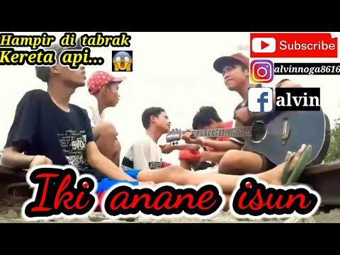 Cover kaum ambyar . iki anane isun.