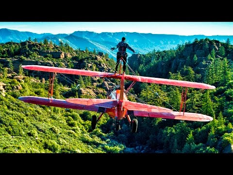 Funny stupid videos - Stunt Dancers or Airplane?