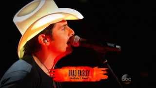 Brad Paisley - Beat This Summer (CMA Music Fest 2013)