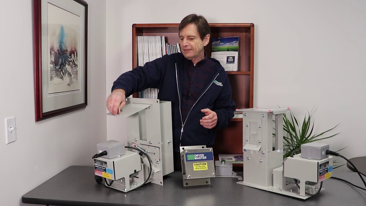 Mounting chutes for Dryer Master moisture sensor