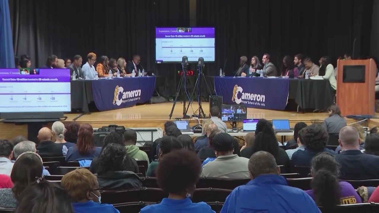 Mayor Johnson to appoint 7 new School Board members Monday after current board members' resignation